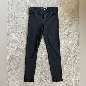 Black‎ skinny jeans